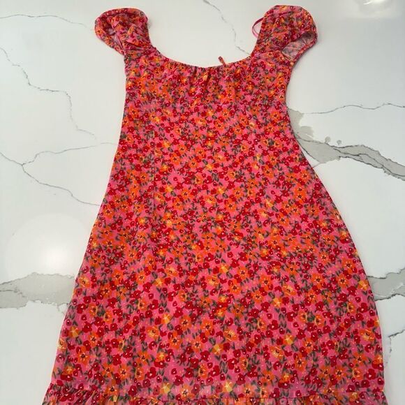 Bershka floral dress - Picture 1 of 7